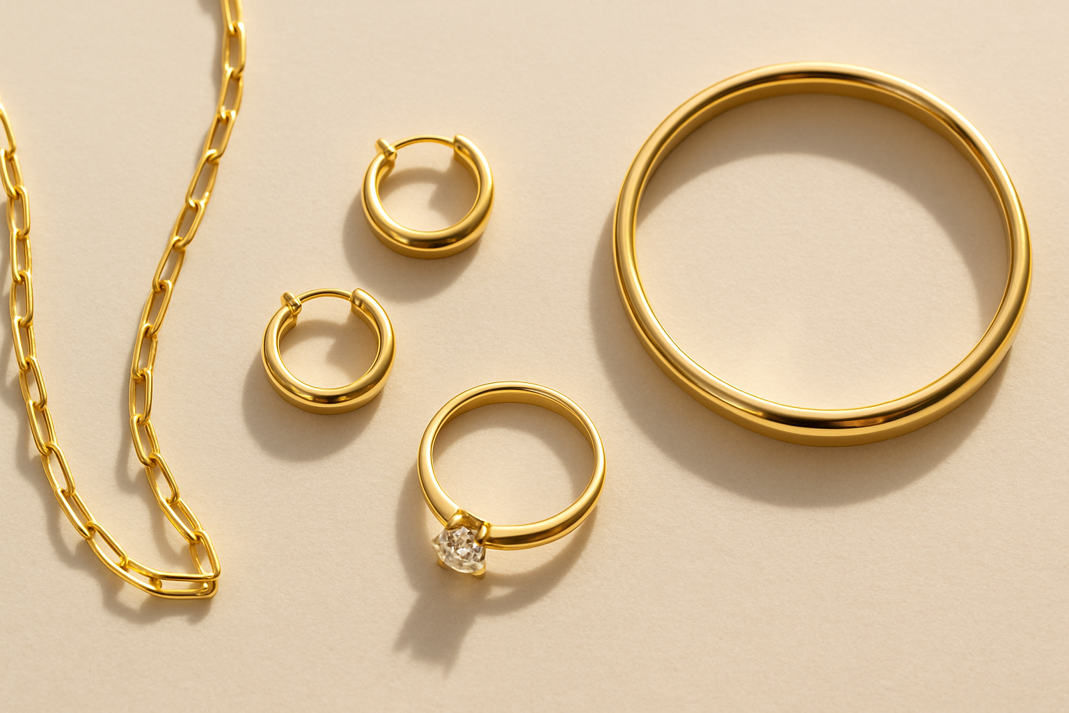 The Smart Buyer’s Guide: 5 Reasons to Choose Solid Gold