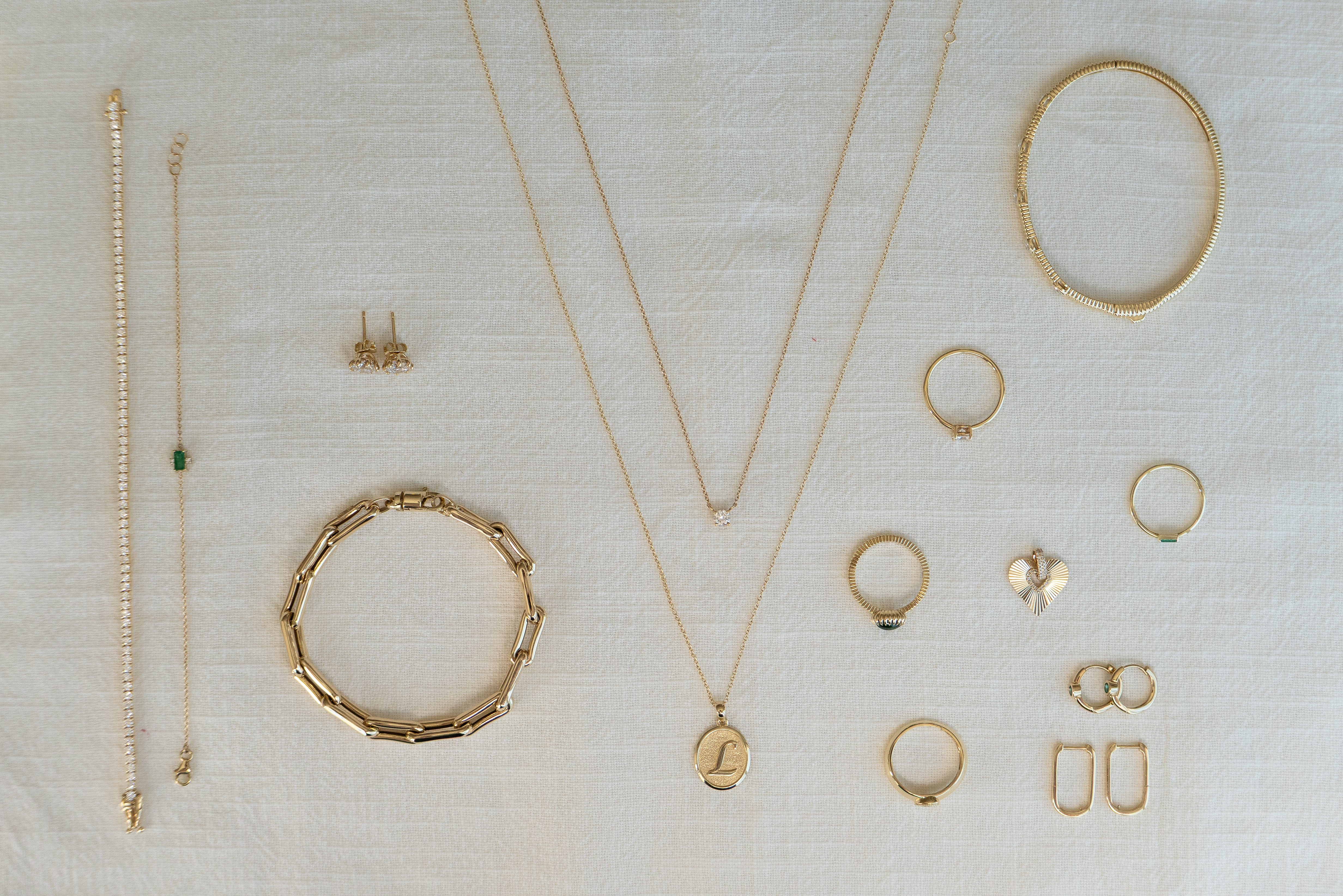 10 Classic Jewelry Essentials Every Capsule Needs