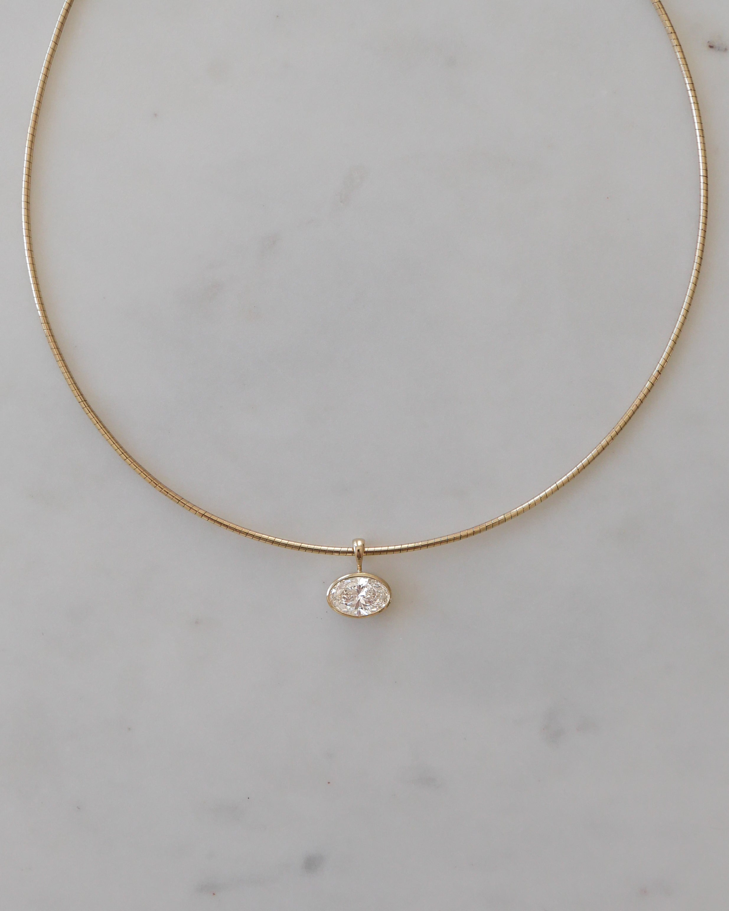 Bezel Pendant in Diamond