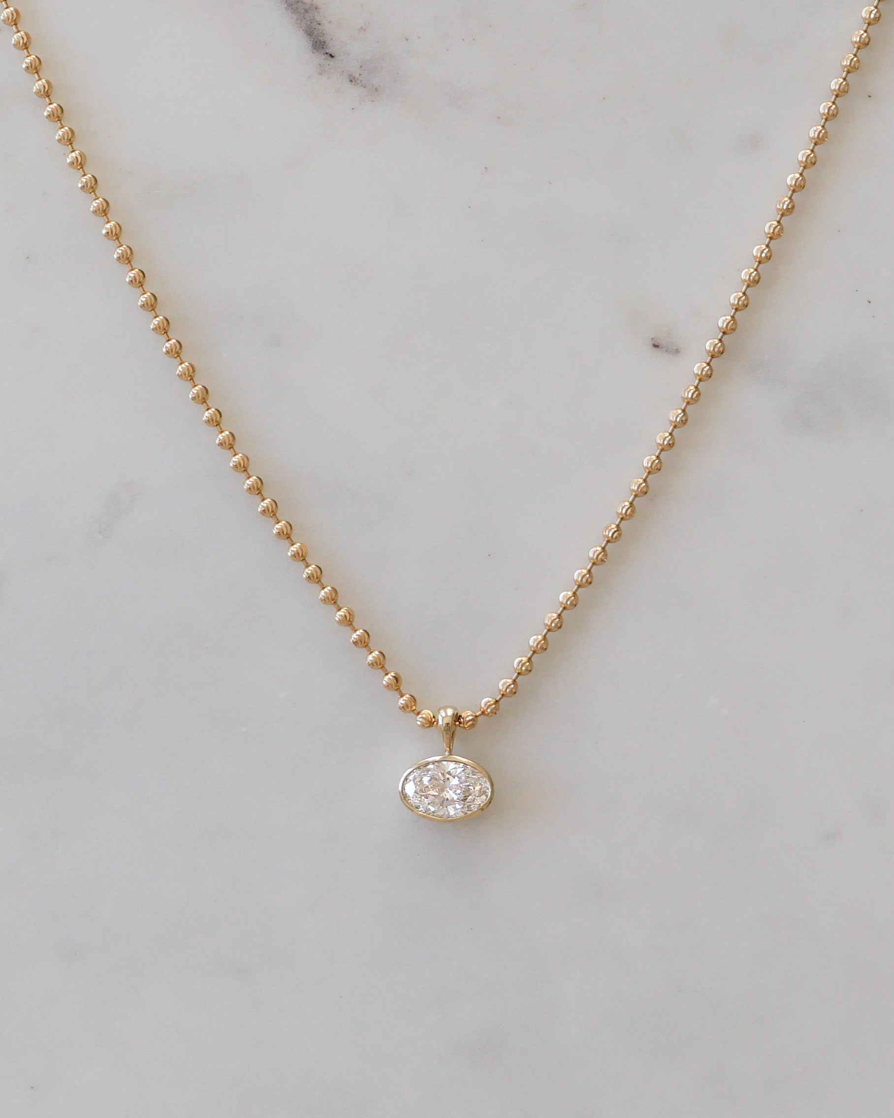 Bezel Pendant in Diamond