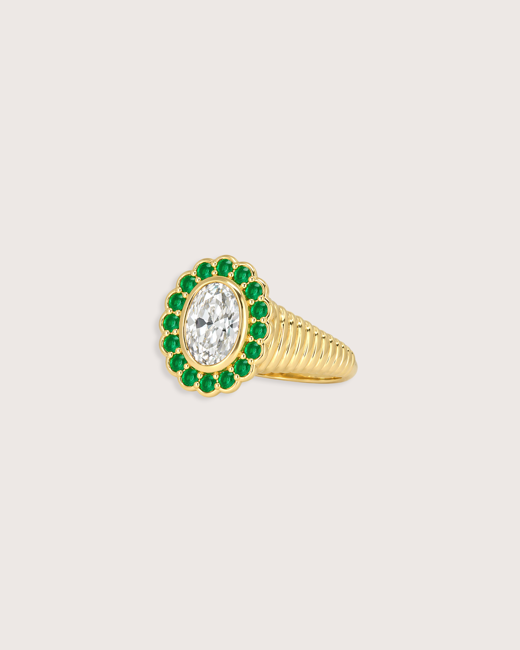Nora Halo Signet Ring in Diamond