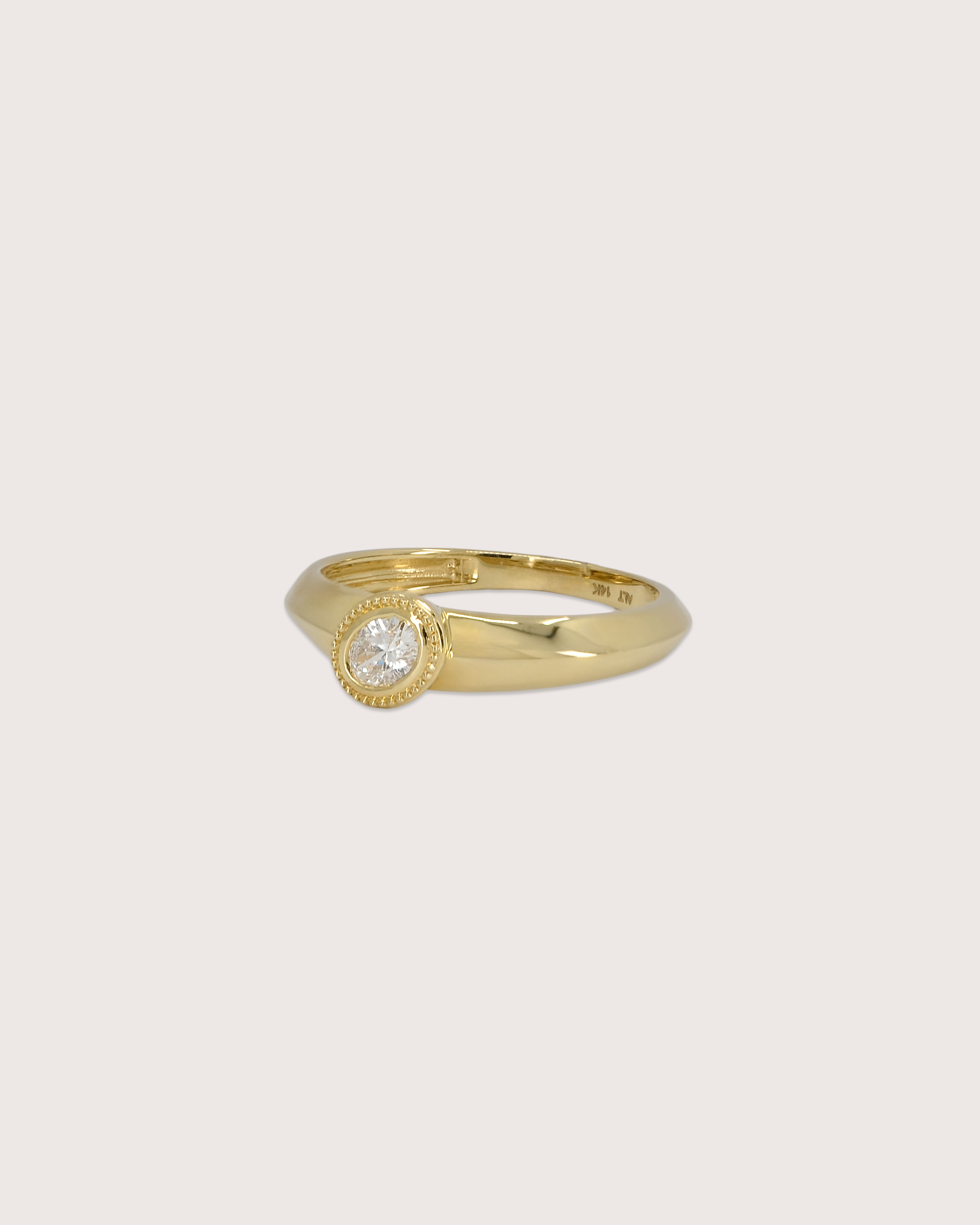 Amara Vintage Oval Diamond Ring