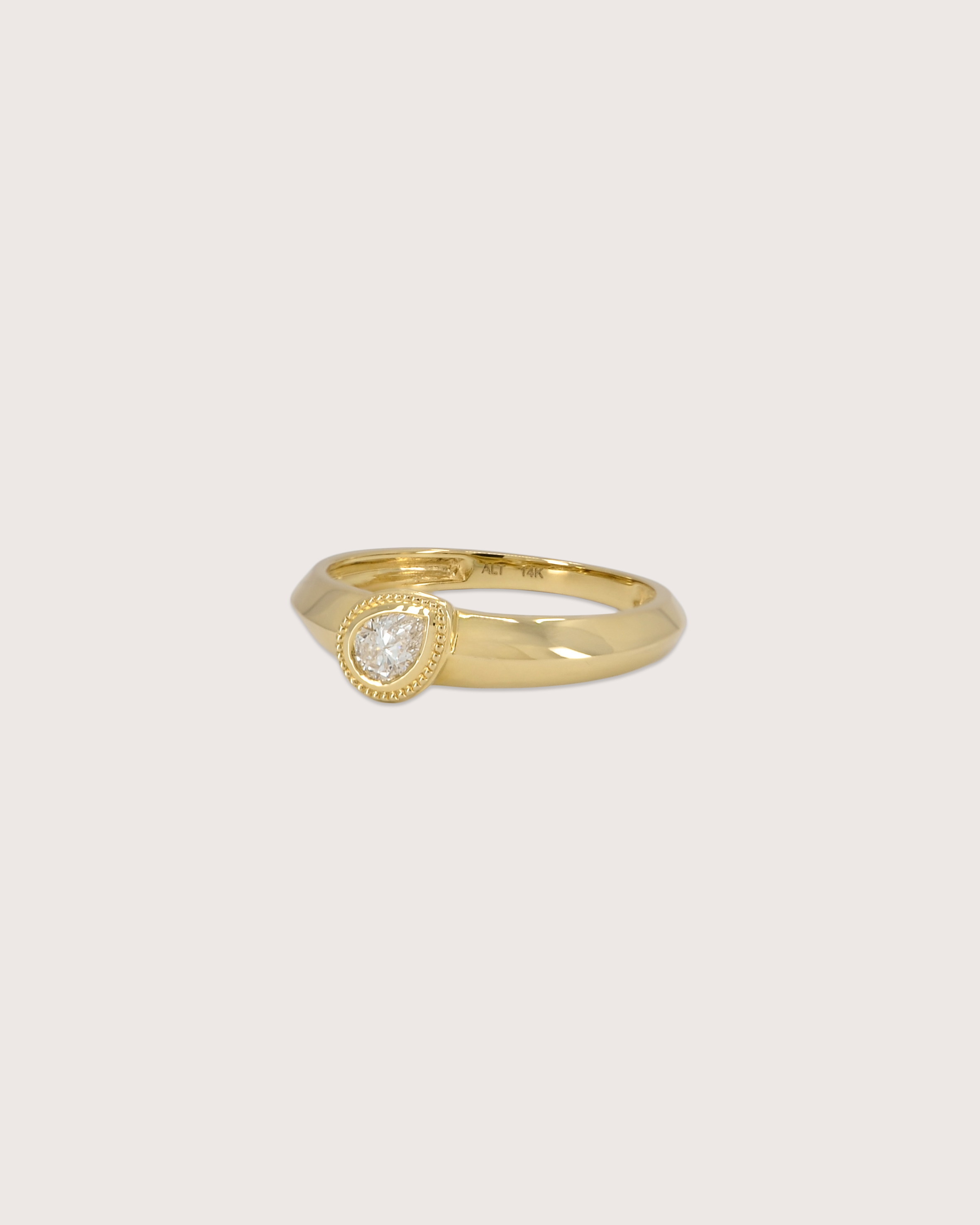 Amara Vintage Pear Diamond Ring