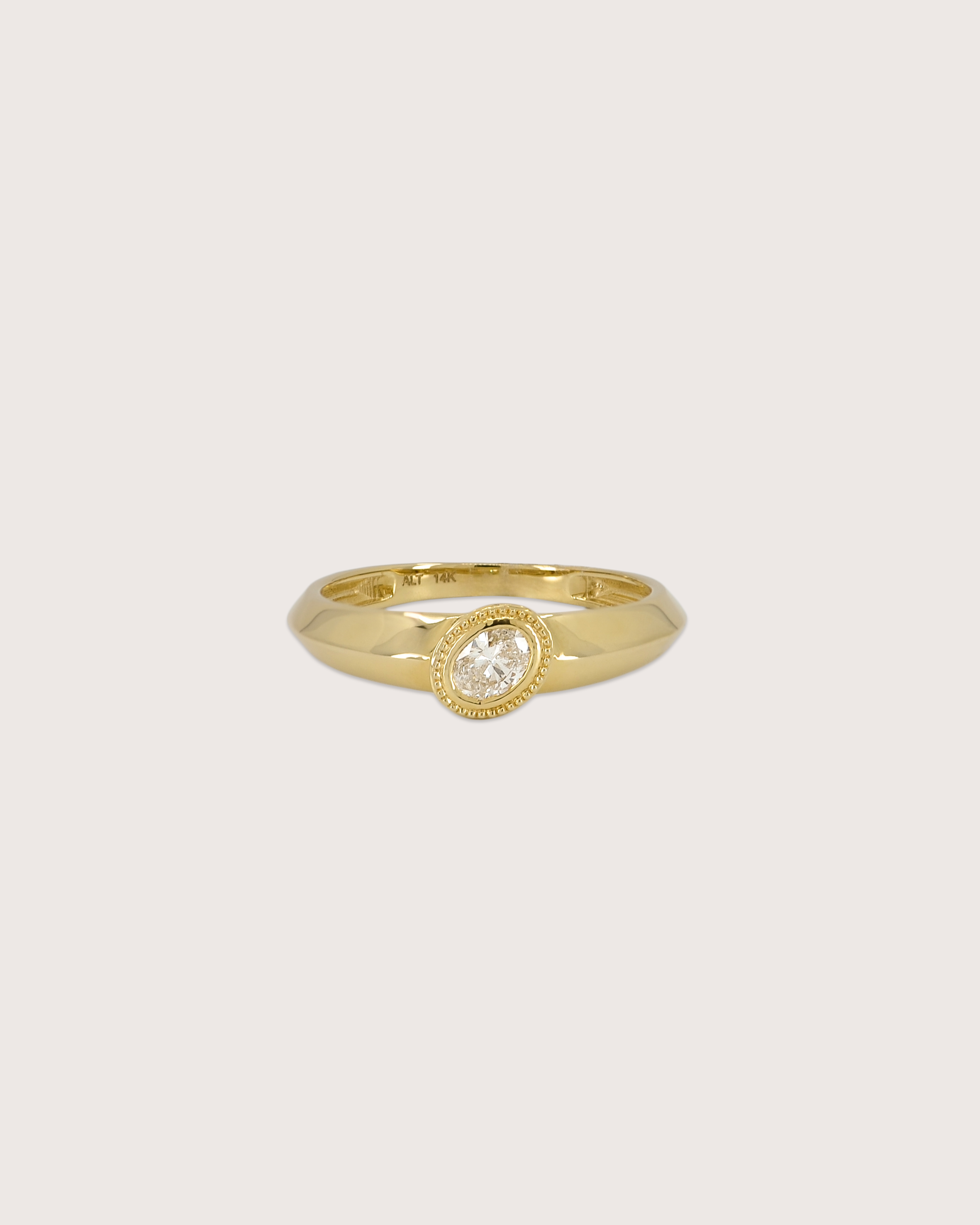 Amara Vintage Oval Diamond Ring