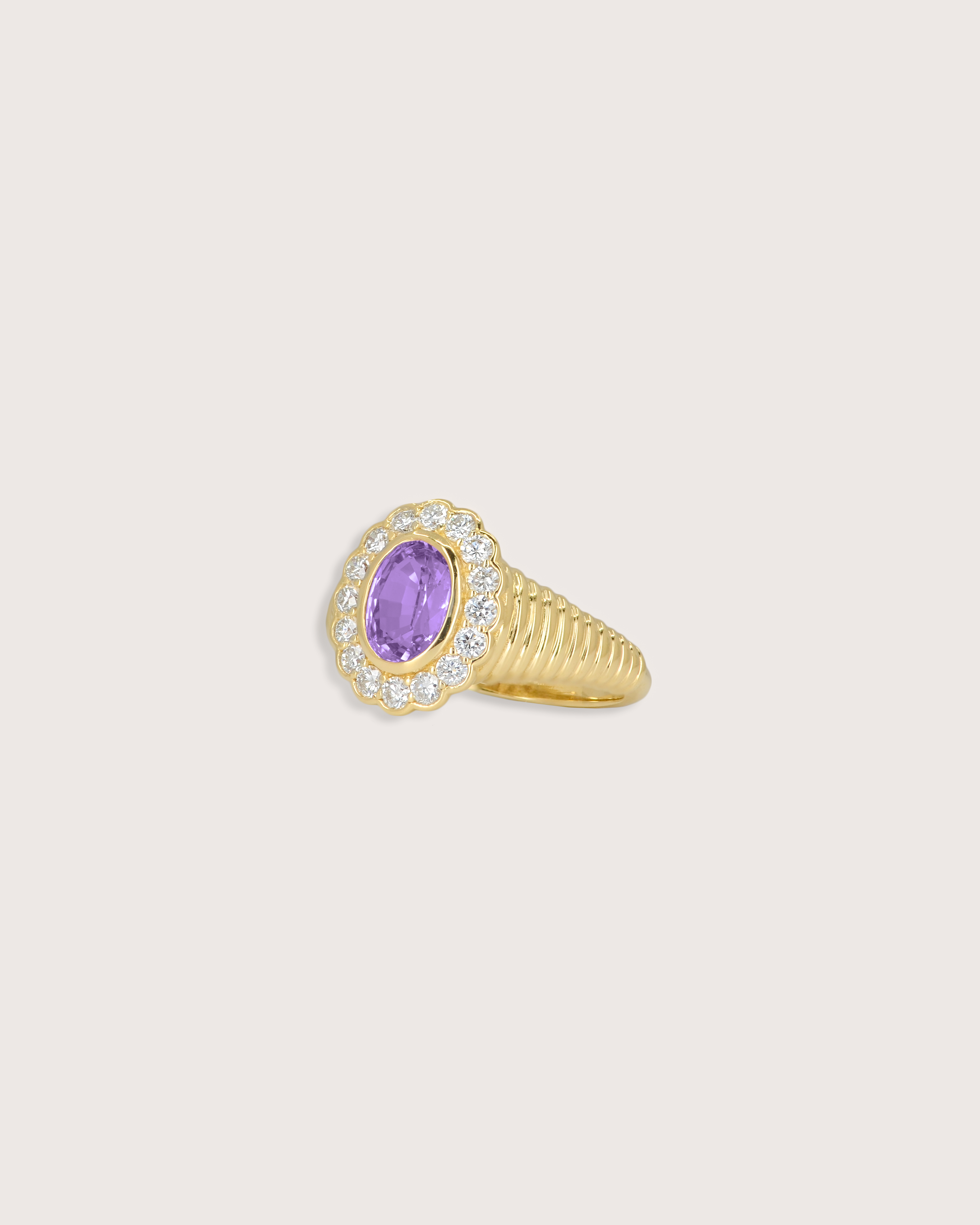 Nora Halo Signet Ring in Amethyst