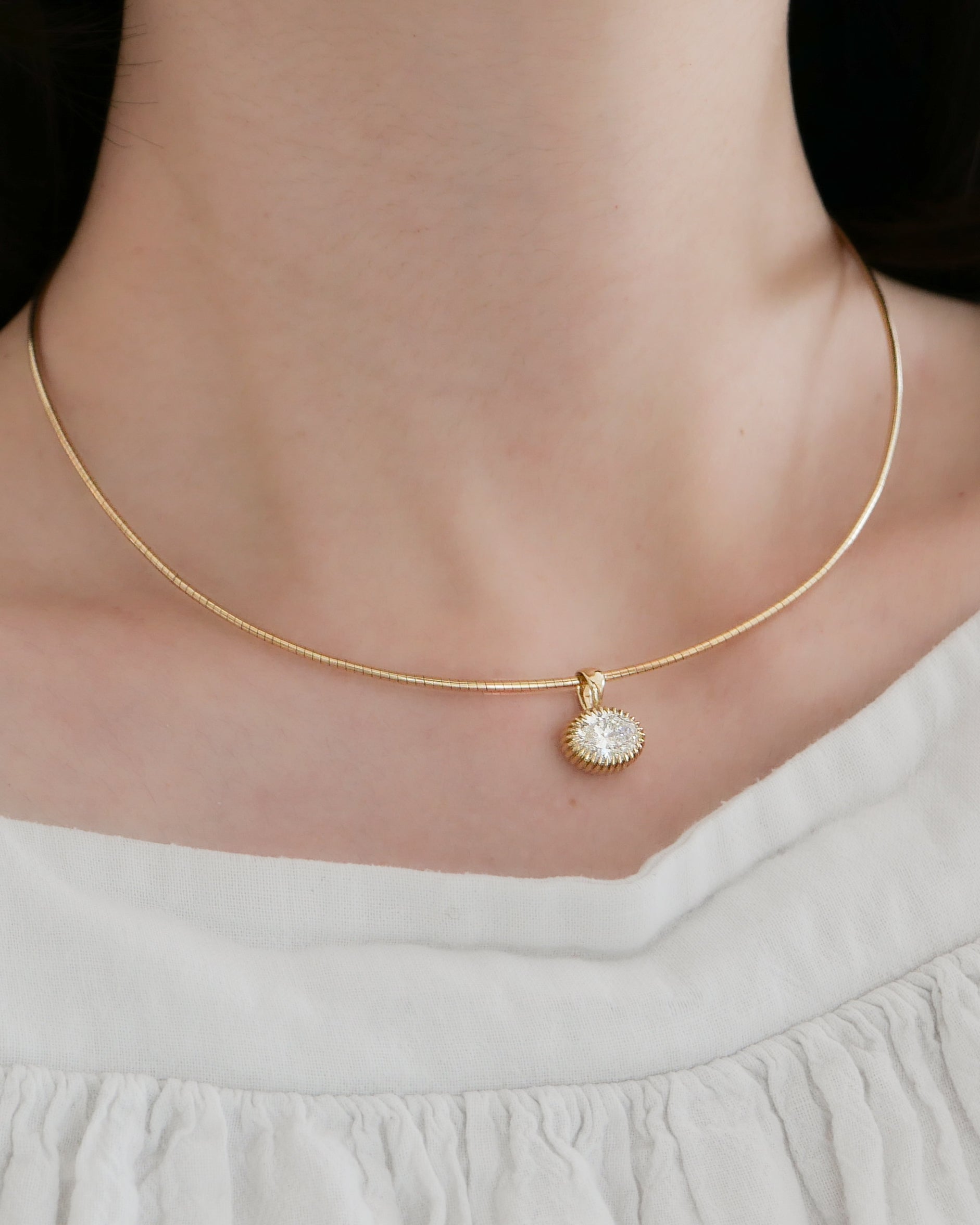 Nora Pendant in Diamond