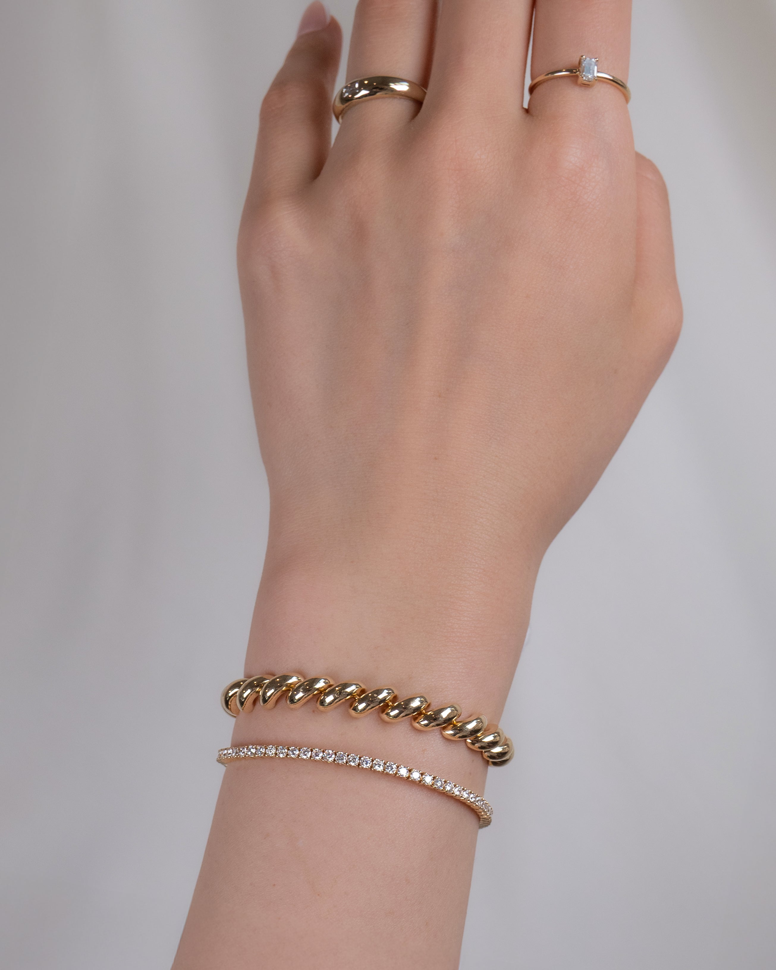 Rivera Twist Bracelet